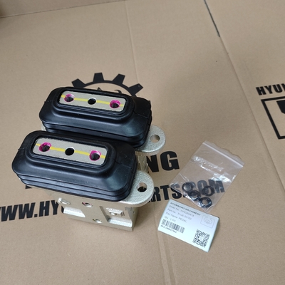 Hyunsang Excavator Parts 31Q6-20100 Pedal For Model HX140L, HX160L, HX180L, HX220L
